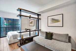 398 NE 5th St, Unit SI ID1504041P in Miami, FL - Building Photo