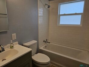 300 Circle Dr in Clovis, NM - Building Photo - Building Photo