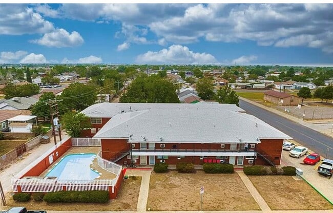 1101 W 19th St in Odessa, TX - Building Photo - Building Photo