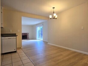 112 Arroyo Grande Way in Los Gatos, CA - Building Photo - Building Photo