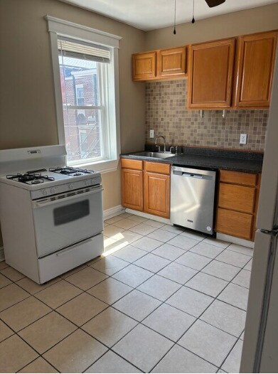 5820 S Grand Blvd in St. Louis, MO - Building Photo