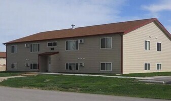 303 Parker Dr in Box Elder, SD - Building Photo
