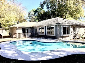 14626 Wind Hollow Cir in Houston, TX - Building Photo