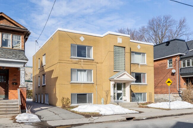 157 Flora St in Ottawa, ON - Building Photo - Building Photo