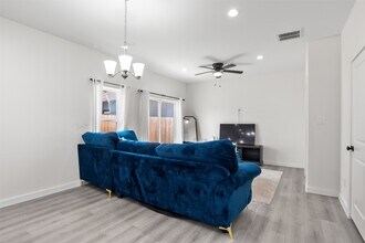 4009 King St in Houston, TX - Building Photo - Building Photo