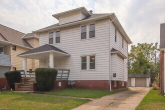 1807 Wexford Ave-Unit -1/DN in Parma, OH - Building Photo - Building Photo
