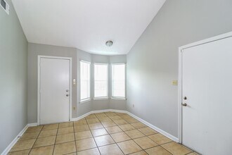 5336 Timber Ridge Dr in Memphis, TN - Building Photo - Building Photo