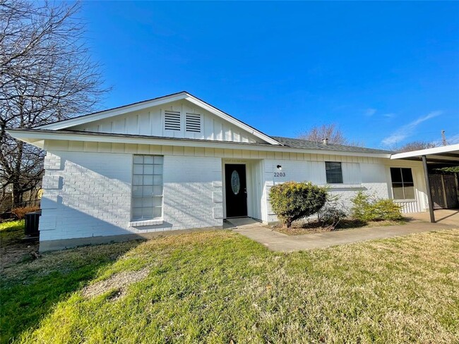 property at 2203 Cadiz Cir