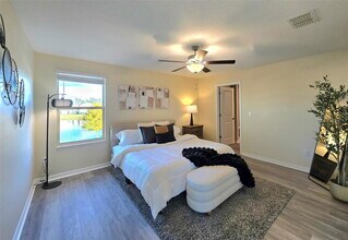 5213 Dandelion St in Ruskin, FL - Building Photo - Building Photo