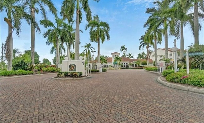 4650 St Croix Ln in Naples, FL - Building Photo - Building Photo