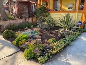 2445 Harrington Ave, Unit NA in Oakland, CA - Building Photo - Building Photo
