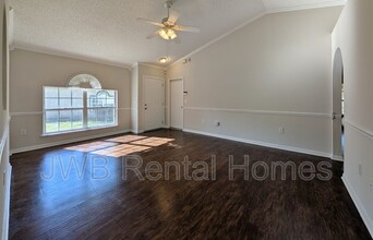 8227 Oak Crossing Dr W in Jacksonville, FL - Building Photo - Building Photo