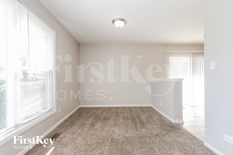 4302 Applewood Ln in Matteson, IL - Building Photo - Building Photo