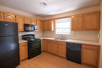 Paxton Mill Estates in Harrisburg, PA - Foto de edificio - Building Photo