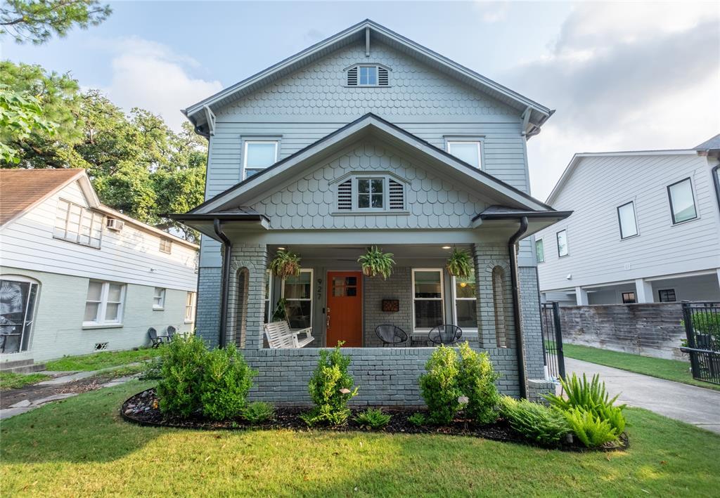 927 Highland St in Houston, TX - Building Photo