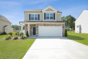 225 Highview Dr in Benson, NC - Building Photo