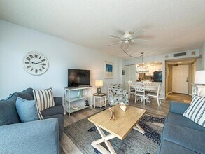 1 Bluebill Ave, Unit 709 in Naples, FL - Building Photo - Building Photo