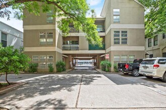 2311 Nueces St in Austin, TX - Building Photo - Building Photo