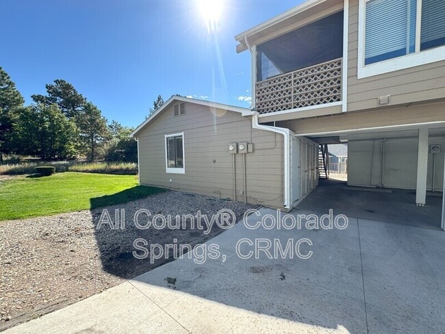 2713 Hearthwood Ln in Colorado Springs, CO - Building Photo - Building Photo