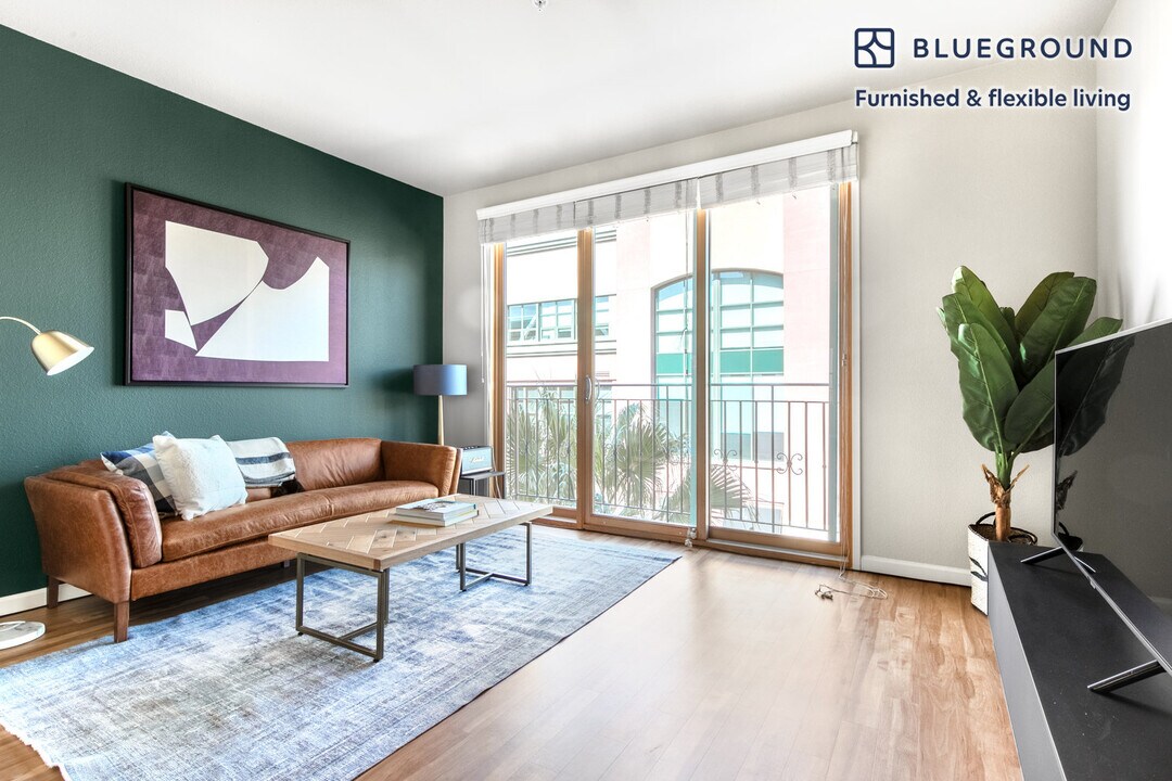 367 Santana Row-Unit -FL1-ID318 in San Jose, CA - Foto de edificio