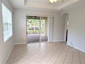 146 Tiziano Way in Nokomis, FL - Foto de edificio - Building Photo