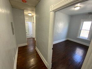 263 Division St in Amsterdam, NY - Building Photo - Building Photo