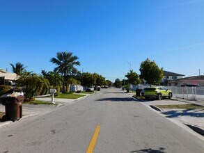 846 W 31st St in Hialeah, FL - Building Photo - Building Photo