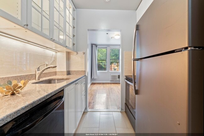 property at 108 Waldo Ave