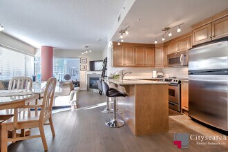 920-805 5 Ave SW in Calgary, AB - Building Photo - Building Photo