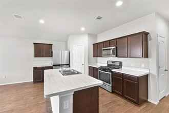 21602 Victoria Harbor Dr in Katy, TX - Foto de edificio - Building Photo