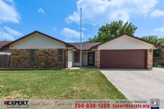 1604 Edgefield St in Killeen, TX - Building Photo - Building Photo