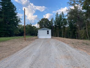 319 Connie Walters Rd in Calhoun, LA - Building Photo - Building Photo