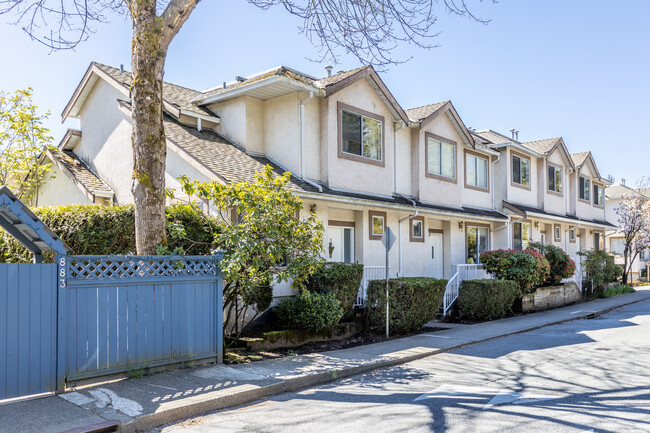 Heywood Lane Complex in North Vancouver, BC - Building Photo - Building Photo