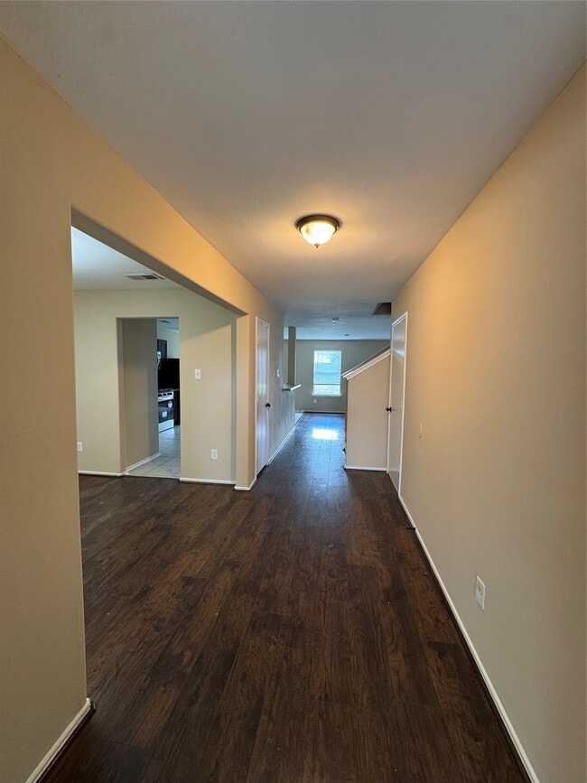 property at 15718 Colonial Bridge Ln