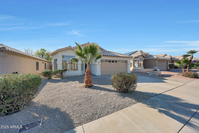 2315 E Monona Dr in Phoenix, AZ - Building Photo - Building Photo