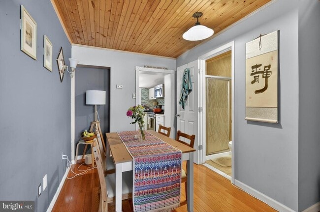 416 E Flora St in Philadelphia, PA - Building Photo - Building Photo