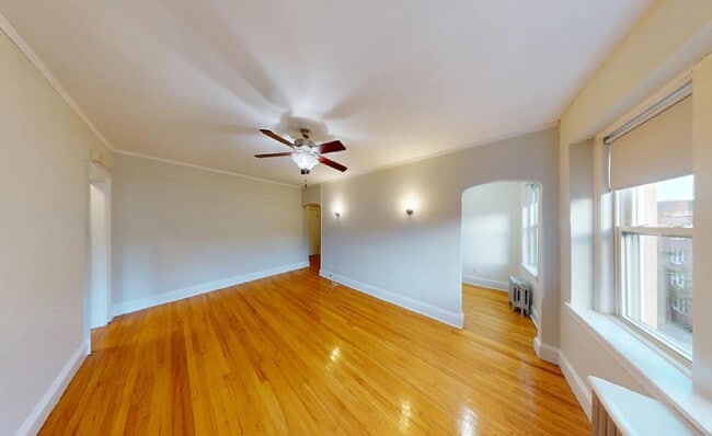 1411 Commonwealth Ave