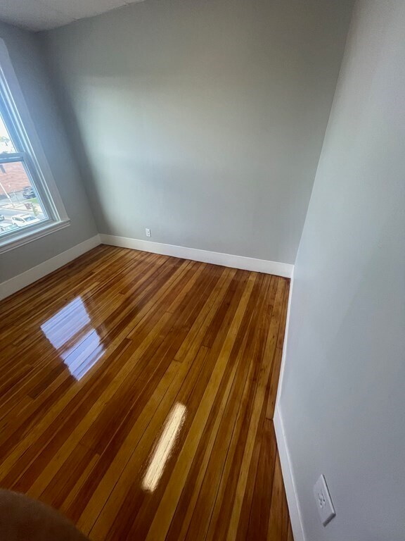 254 Ferry St, Unit 3 in Everett, MA - Building Photo - Building Photo