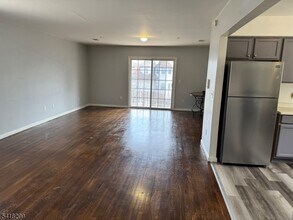 39 Hedden Terrace in Newark, NJ - Building Photo - Building Photo