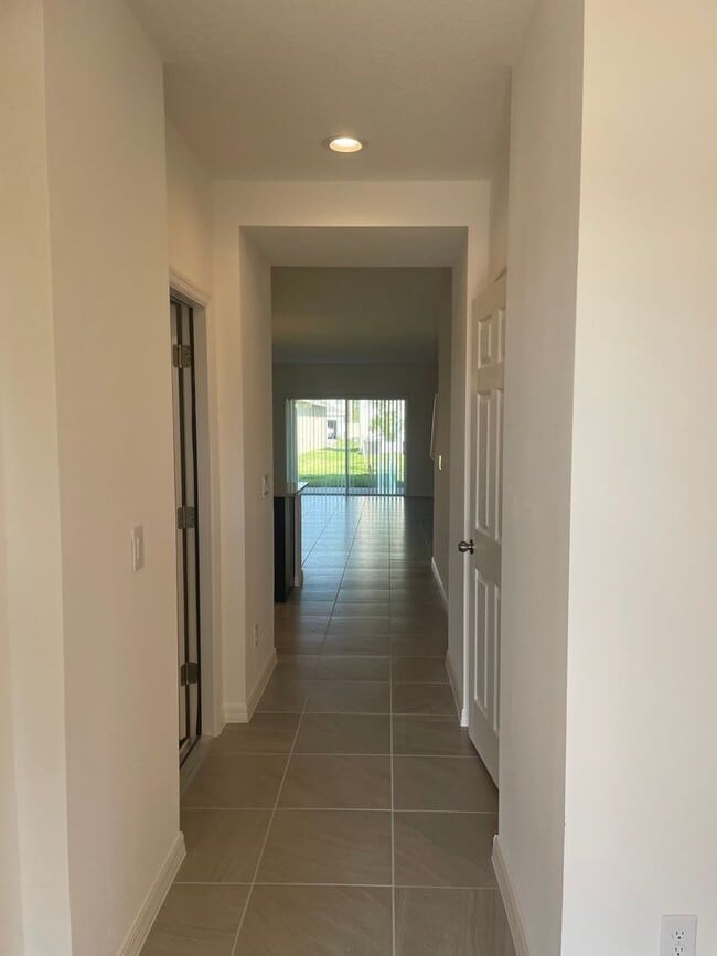 1120 Myrtle Hammock Ln in Davenport, FL - Building Photo - Building Photo