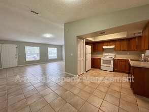 918 San Carlos Way in Kissimmee, FL - Building Photo - Building Photo