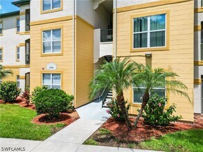 11561 Villa Grand in Ft. Myers, FL - Building Photo - Building Photo