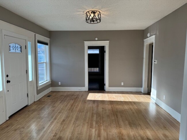 1130 W Colorado Ave in Colorado Springs, CO - Building Photo - Building Photo
