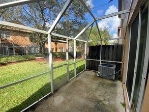 1575 Veracruz Ln in Weston, FL - Building Photo - Building Photo