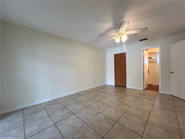 property at 4305 Island Cir