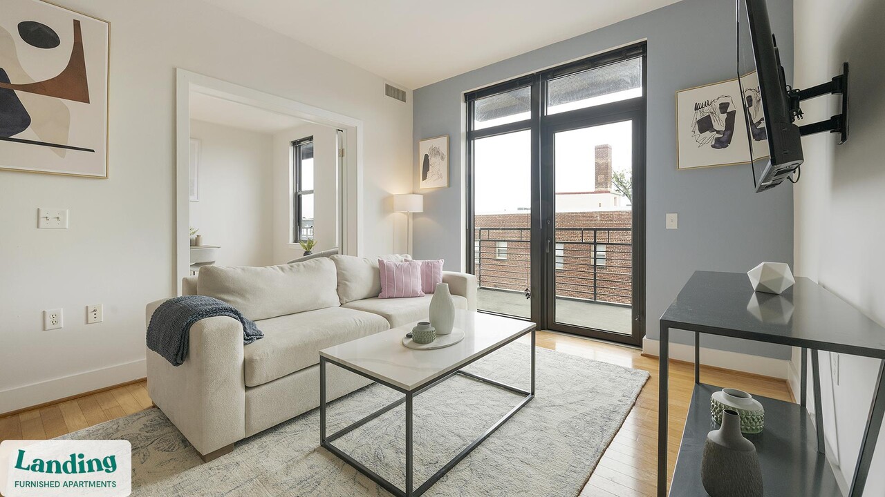 3801 Georgia Ave NW in Washington, DC - Building Photo