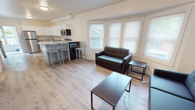 1104 Packard St in Ann Arbor, MI - Building Photo - Building Photo