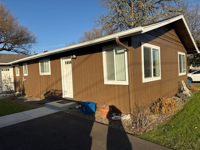 property at 1955 NW Hayes Ave