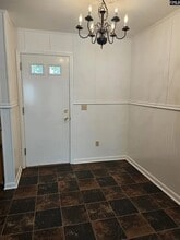 601 Picadilly Sq in Cayce, SC - Foto de edificio - Building Photo