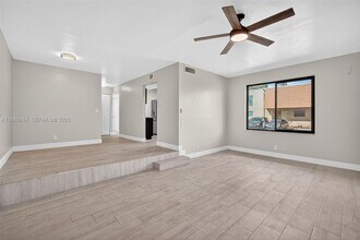 1451 NW 92nd Ave in Pembroke Pines, FL - Building Photo - Building Photo